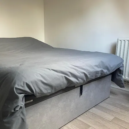 Appartement En Centre Ville Pour 4 Personnes Roye  Exterior photo